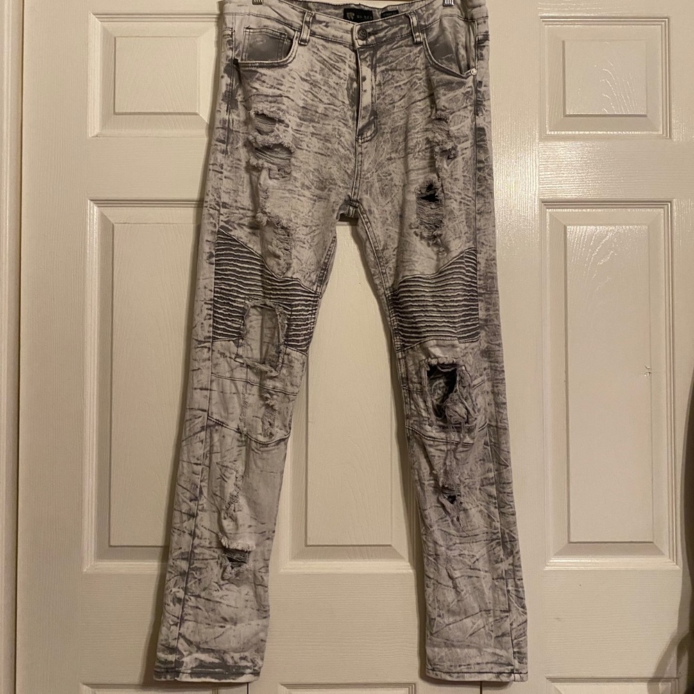 Men’s acid washed jeans